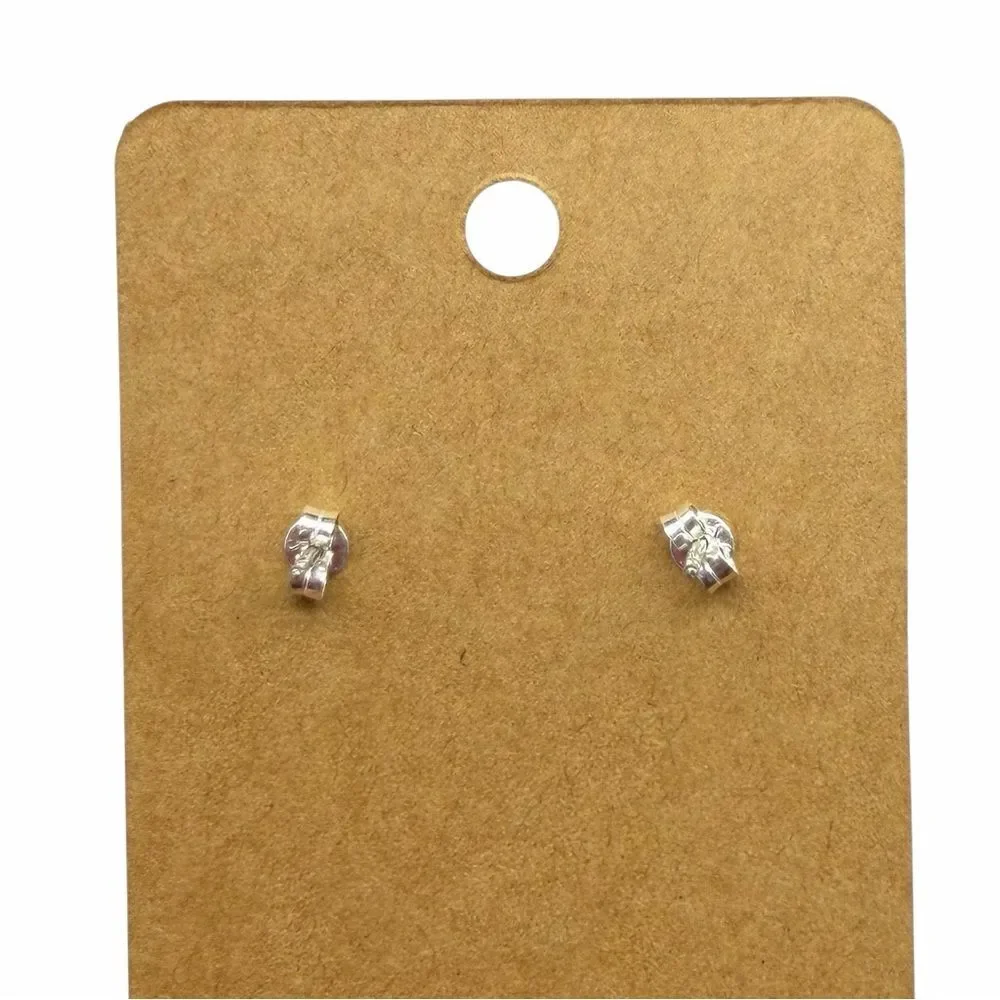 N/A genuine garnet